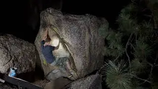 Speed Snake/Low (V3/4) - Tall Beta: Lake Tahoe Bouldering [Pfiff]