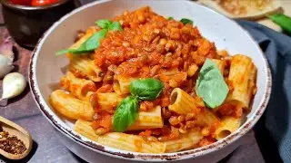 Best Vegan Lentil Bolognese Recipe | Easy & Delicious Plant-Based Pasta Sauce 🍝🌿