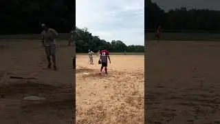 Men’s Slowpitch Softball 🥎 A Meyers with a nice hit ! 💪🏼 #sundayleague #asa #usssa #yee