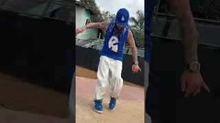 SLIDE DANCE  USHER AZUL