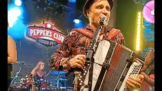 Олег Скрипка&Pinky Band