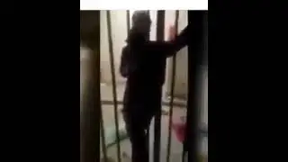 pakistani jail me qaid ek qaidi ki khobsurat awaz me naat shareef