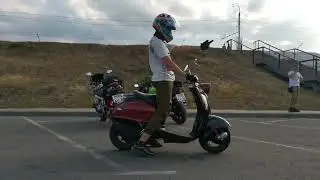 yamaha vino burnout