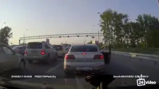 Когда заскучал в пробке