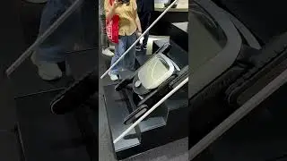 This AI Robot Can Climb Stairs! Dreame Cyber in Action!