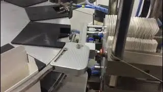 Semi automatic rotary cartoning machine
