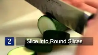 How to Make Steamed Zucchini