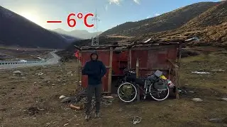 冬季騎行川西，找到一個小破屋有床有柴火爐，撿牛糞取暖做飯吃