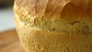 Bread with hop sourdough