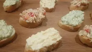 Бутерброды с тремя видами пасты.