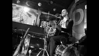 Andy Twyman - Key To The Highway (Live in Sheffield 2022)