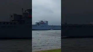LEROY A. MENDONCA  - Unterwegs auf der Weser 🌊 