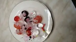 Веселые БОМБОЧКИ_ Делаем бомбочки из сока дома Классная идея Лайфхак Как порадовать ребенка Туториал