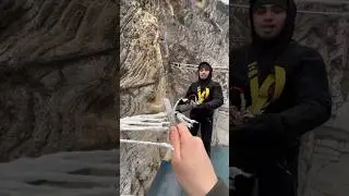 ОТРЕЗАЛИ ВЕРЕВКУ 😳 