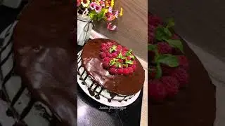 Шоколадный торт 😍 готовиться быстро и просто, а получается нереально вкусно 😋