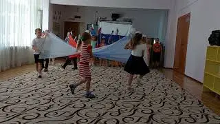 Флешмоб "Вперед Россия", воспитанники группы "Капитошка"