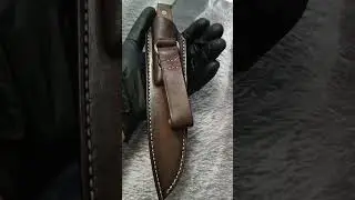 Ножны из кожи растительного дубления.