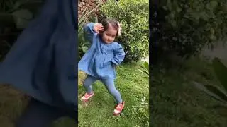 Famous cute girl dances/samira very talented girl