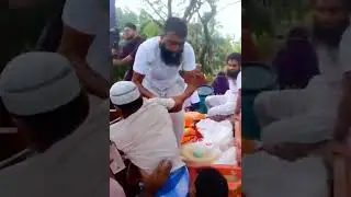 ত্রাণ বিতরণের পাশাপাশি উদ্ধারকাজ
