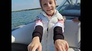 Классический сёрфинг в Ростове на Дону - возможен! катер с волной за ним решает данную задачу 🤙
