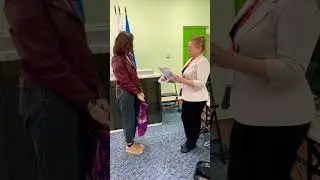 Анюта первый раз голосовала 👏
