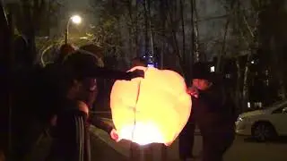 После тренировки в  МЭШ для расслабления нужно запустить китайский фонарик