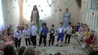 8 марта Божья коровка