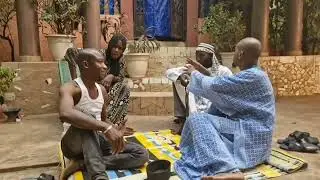 Dassa poupée ni papou ( wotoro djinai )