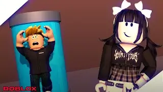 Roblox | JOGANDO FLEE THE FACILITY COM O MONTI 😮