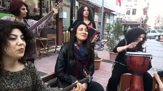 Dina Ensemble / Çık Sokaklara