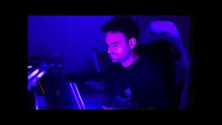 Studio Session 002 - Alex Lustig