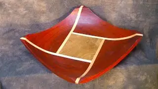 woodturning a square platter made of padouk, linden and oak