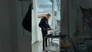 Вот это упражнение делай, и спина болеть не будет 😂 #автомаляр #детейлер #кузовнойремонт #маляр