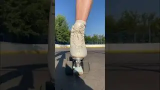 Потанцуем?💃🏼😏#фигуристкасамоучка #квады #rollerskating #аксель #фигурноекатание #sports