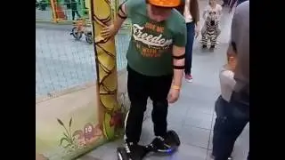 Тема на гироскутере
