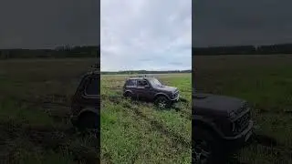 Почему в  “Ниве” всегда есть лопата? Потому что без неё в поле не обойтись!