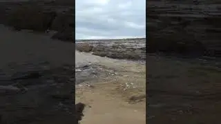 Tide Coming In