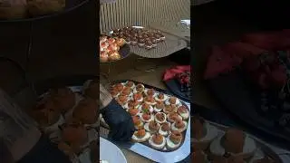 Как кормят на закрытой вечеринке Мот