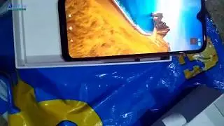 Redmi 8 Unboxing In Hindi - Emerald Green Colour And 4/64 GB Storage