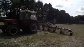VFU Kunín | Tedding of hay [2016]