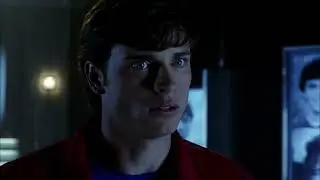 Smallville Season 3 Finale Lionel gives Clark the Key to the secret room in the mansion
