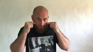 Бокс защита с помощью маятника