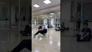 Solo round, student 8 years old, breakdance, Vologda