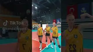 VakıfBanklı Oyuncular Kendal, Van Ryk ve Markova'nın TikTok Videosu