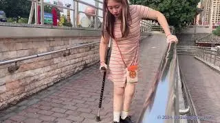 Miki: Polio Girl Autumn Outing