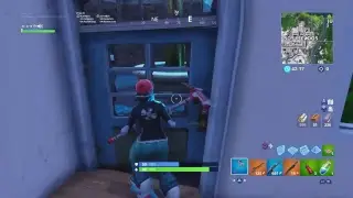 JUGANDO CON GENTE DE PC