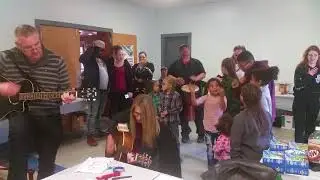 Beaver Xing and family singing All My Life's a Circle