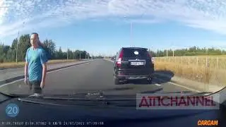 Адепт секты Помеха справа   ЯПлакалъ