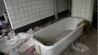 Шок!!!!! Нашли ванну с кровью в забросе!!!!!