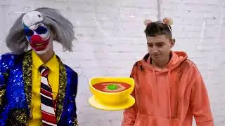 100 ЭКСТРЕМАЛЬНЫХ КНОПОК с КЛОУНОМ !
